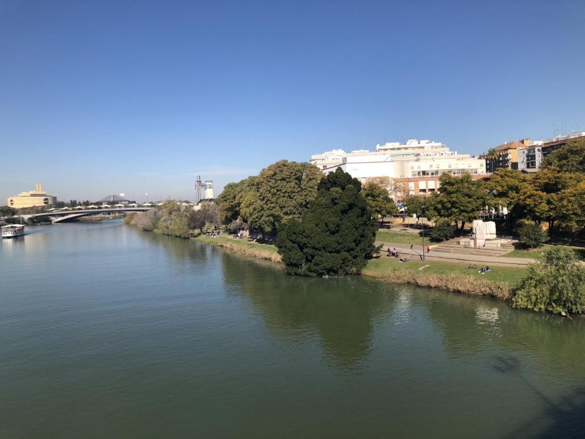 Behouse Reyes Catolicos * Seville